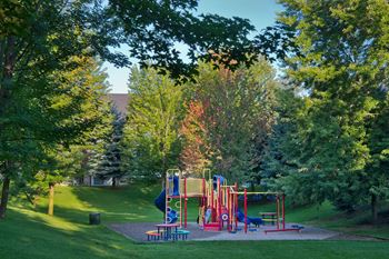 Whimsical Pig Apartments Spokane Valley, Washington Playground